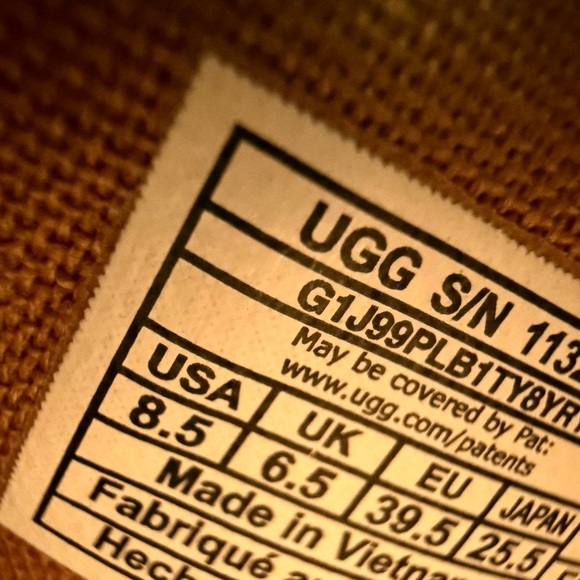 Ugg Cas Slip On Sneaker Casual Loafer Womens Shoe Black Leather Size 8.5 - Picture 7 of 7